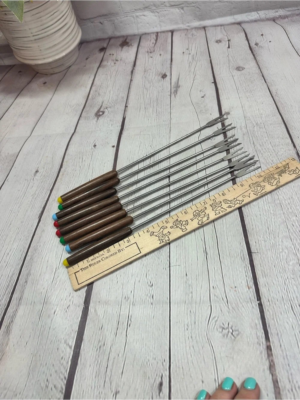 vtg MCM 8pc Fondue/Skewer Forks Wood Handles Multicolor Tips mid-century modern